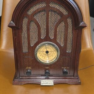 Vintage-Style Brown Wood Wall Decor Radio Accent